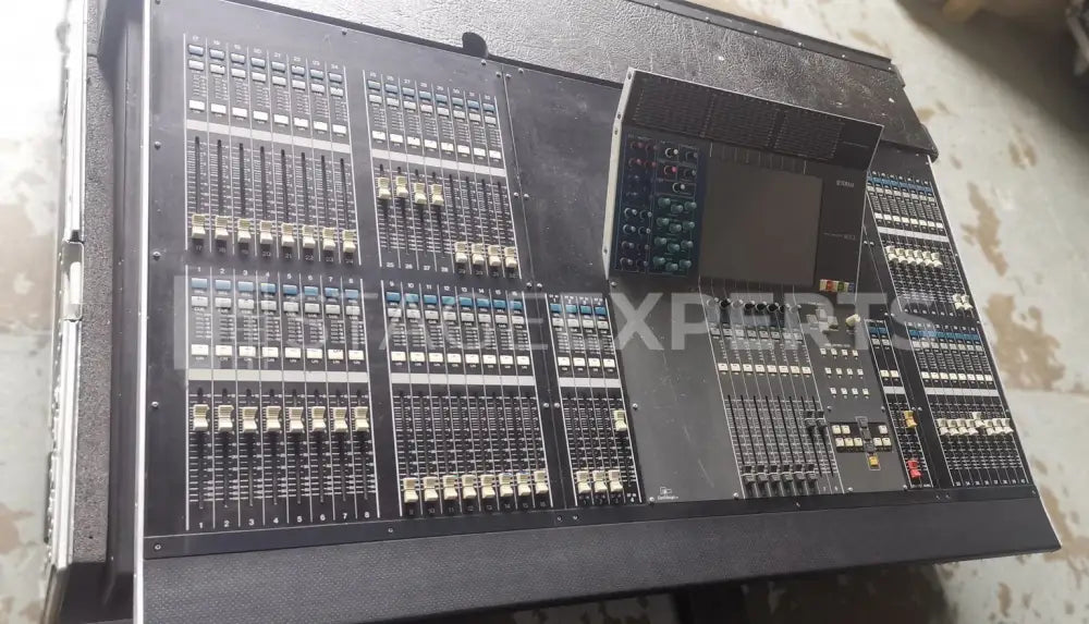 Yamaha M7CL package