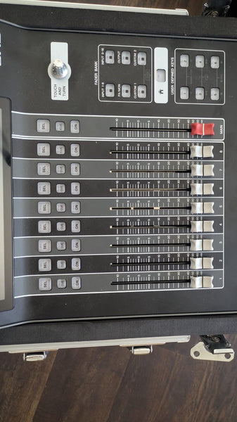 Yamaha DM3 Dante Digital Mixer with Flight Case – Compact Pro
