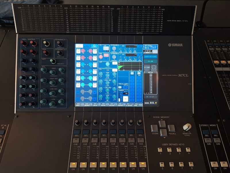 Yamaha M7CL-48 Digital Mixing Console – 48‑Channel