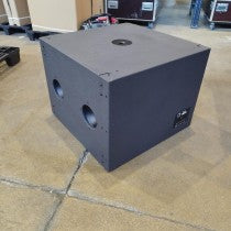L-Acoustics A15i Wide + SB18i Pack – Installation Line Array