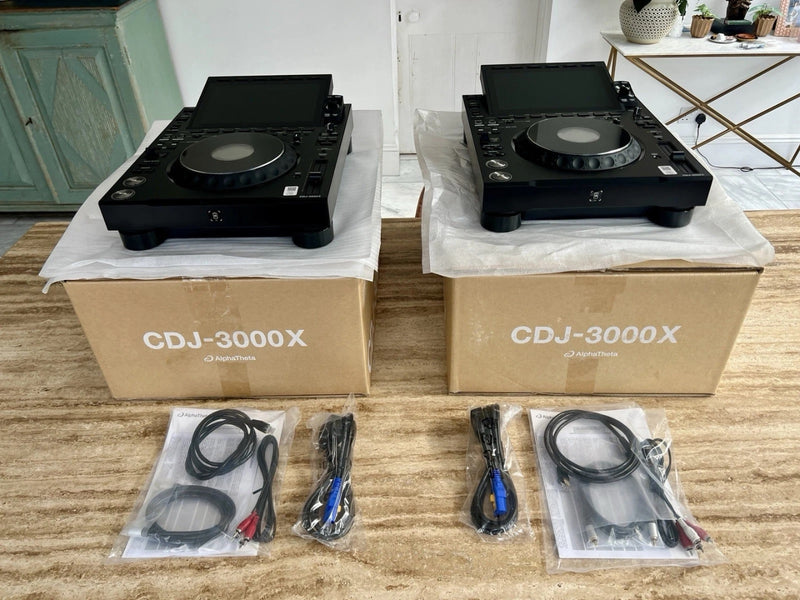 AlphaTheta CDJ-3000X Pair – Professional Media Players
