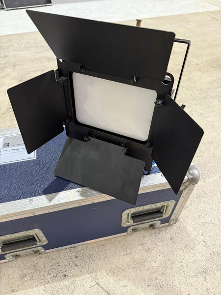 GLP Fusion MBL 20 Pair – Barn Doors and Case Included