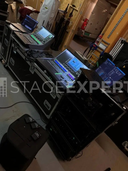 Allen & Heath dLive C2500 & CDM48 with Dante 128×128