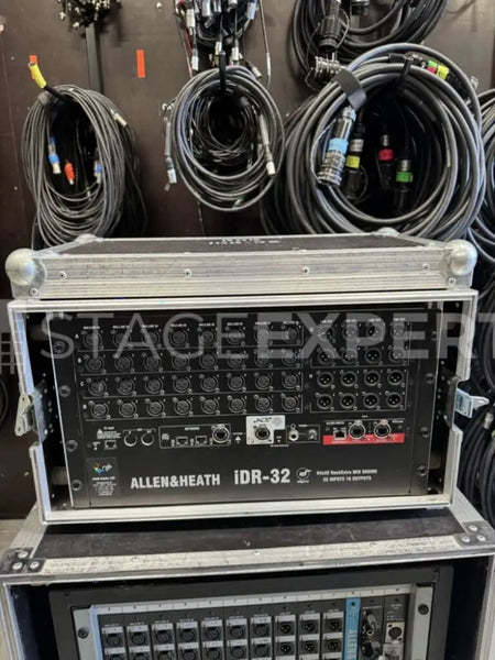 Allen & Heath iLive-T80 Surface + iDR32 MixRack with Cases