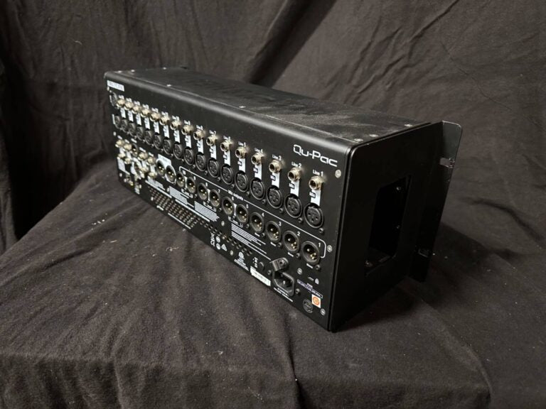 Allen & Heath Qu-Pac + 2x AB168 Digital Mixing Package Bundle