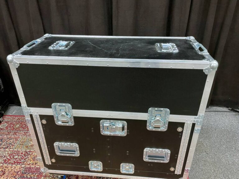 Allen & Heath dLive S3000 Surface with Flip Case & PSU - Bundle