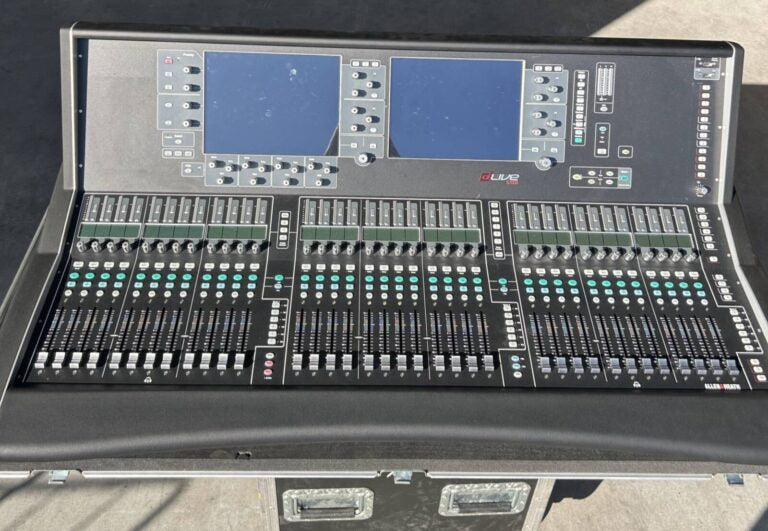 Allen & Heath dLive S7000 Digital Console with Flightcase
