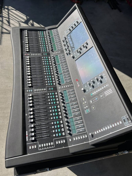 Allen & Heath dLive S7000 Digital Console with Flightcase