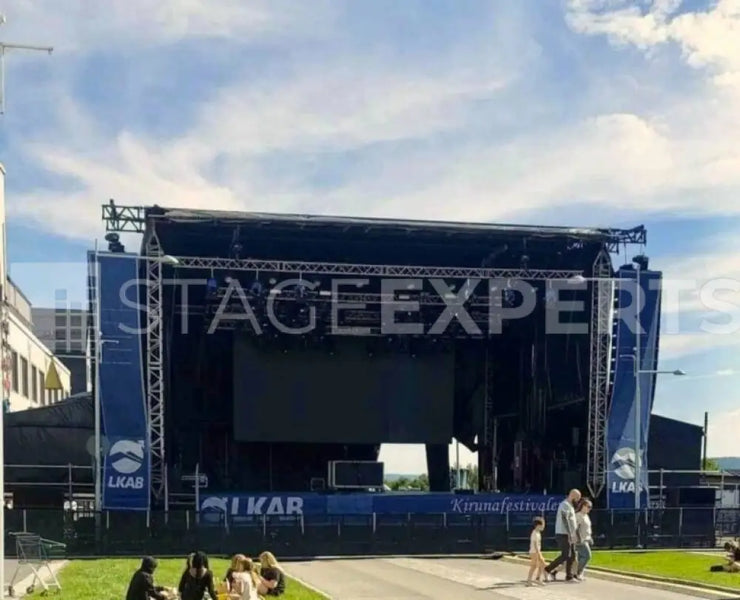 Europodium AlphaStage 160 Mobile Stage Trailer – 160 m²