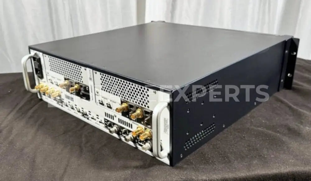 Analog Way Zenith 200 4K60 Presentation Switcher | Alta 4K
