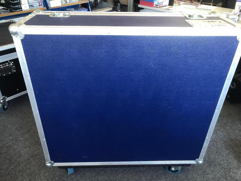 Allen & Heath Avantis with dPack, Dante Card & ML-Case