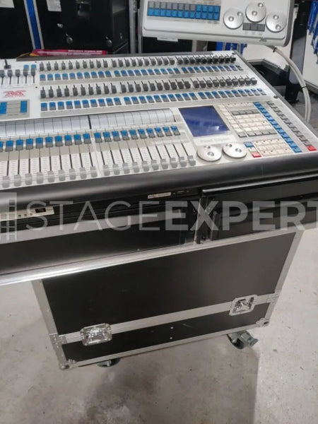 Avolites Expert Pro Console + Wing Bundle with Flightcase