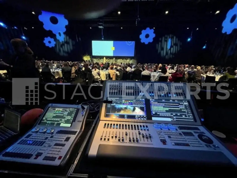 Avolites Sapphire Touch Lighting Console – v18.0