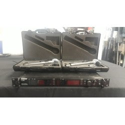 Shure Axient AXT400E-C + AXT200-58 SM58 Wireless System