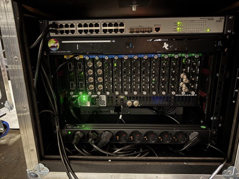 Barco E2 Gen 1 Presentation Switcher | 4K Screen Control