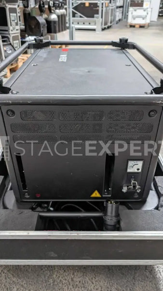 Barco HDX W18 Projector Bundle – 2x Units with Lenses & Cases