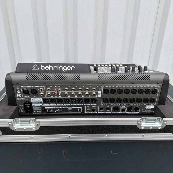 Behringer X32 Compact Digital Mixing Console with Flightcase