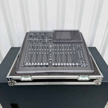 Load image into Gallery viewer, Behringer X32 Compact Digital Mixing Console with Flightcase

