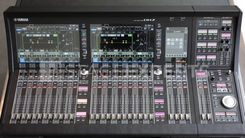Yamaha DM7 with Control & Flight Case – Digital Mixer