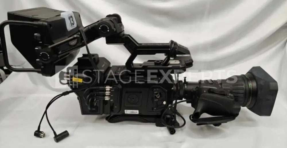 Blackmagic URSA Mini Pro 4.6K Broadcast Studio Kit, ENG VF