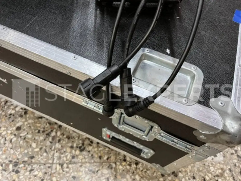 Cameo Flat Pro Flood IP65 Tri – Pack of 8 LED Floods