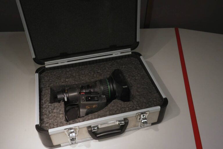 Canon J15ax8B4 IAS SX12 Broadcast Lens with Servo Drive
