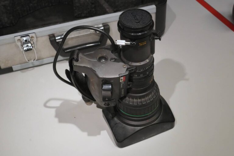 Canon J15ax8B4 IAS SX12 Broadcast Lens with Servo Drive