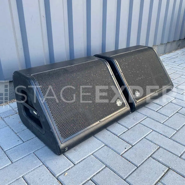 Clair Brothers 12AM Stage Monitors – Pair + Flight Case
