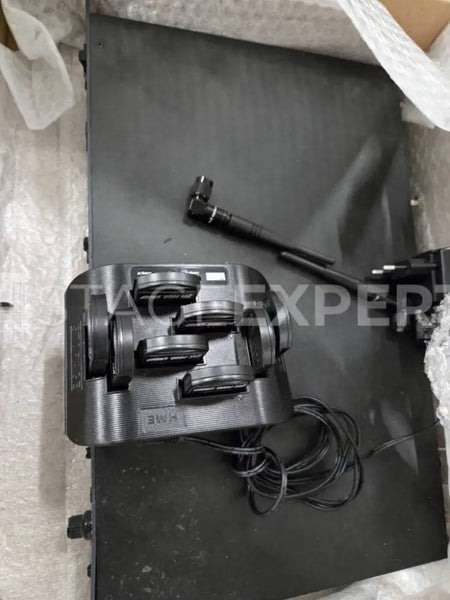 Clear-Com DX-410 4-Beltpack Wireless Intercom System Kit