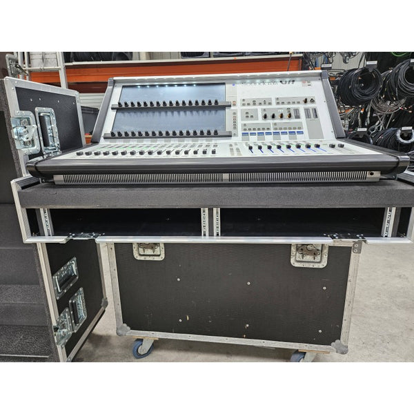 Soundcraft Vi1 Digital Mixing Console + 32/16 Stagebox