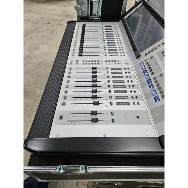 Soundcraft Vi1 Digital Mixing Console + 32/16 Stagebox