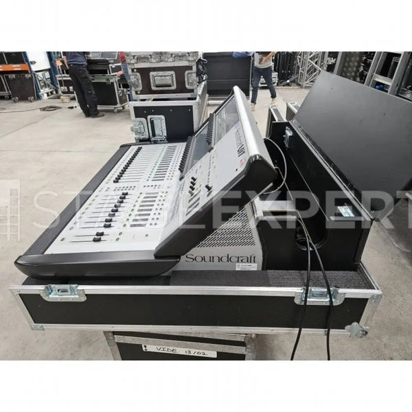 Soundcraft Vi1 Digital Mixing Console + 32/16 Stagebox