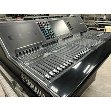 Load image into Gallery viewer, Yamaha CL5 Digital Console + Rio 32/24D Stagebox Bundle
