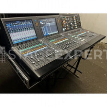 Load image into Gallery viewer, Yamaha RIVAGE PM7 Digital Mixing Console + Flight Case
