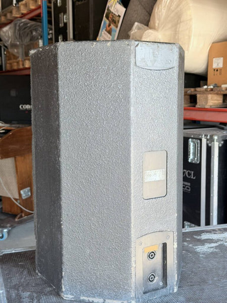 d&b audiotechnik 902 Subwoofer – Compact musical bass performance