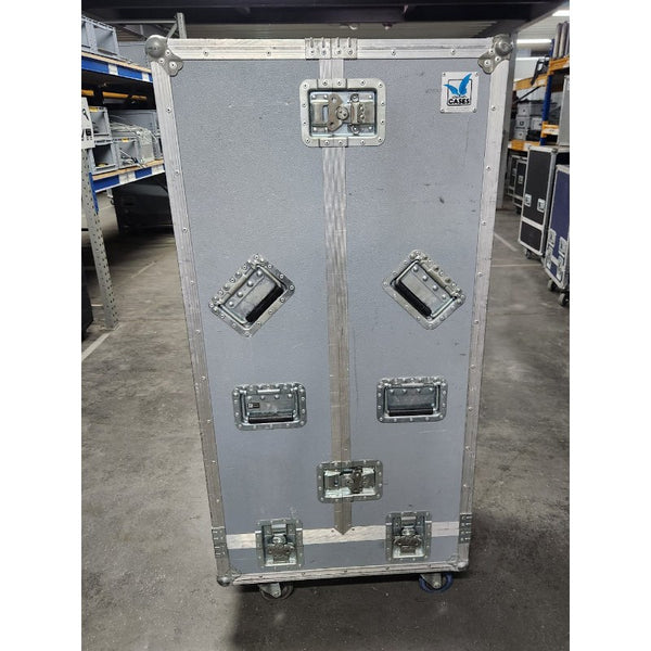 d&b audiotechnik Q1 Line Array – 4 Speakers with Case