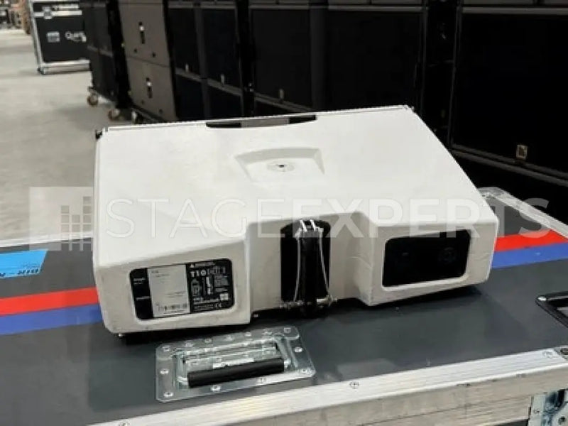 d&b audiotechnik T10 Line Array/Point Source – Compact