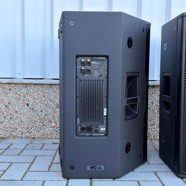 dBTechnologies VIO X15 – Set of 2 Active 15-inch Speakers