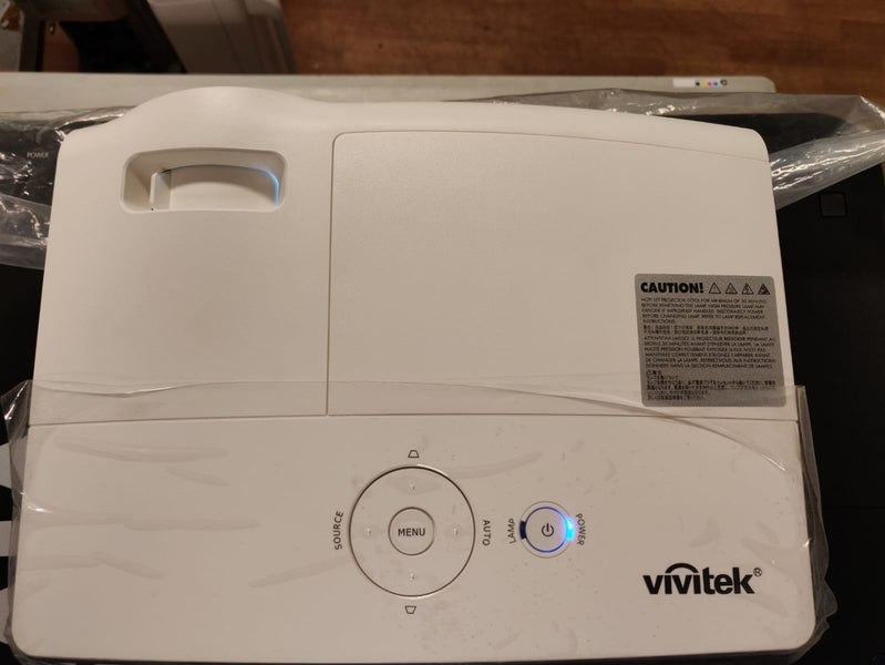 Vivitek DH559ST Full HD Short‑Throw Projector – Ex‑Demo