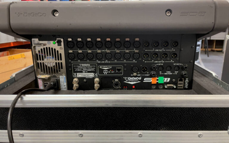 DiGiCo SD11 + D2 48/16 Stagebox Digital Mixer Bundle - Pro