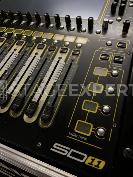 DiGiCo SD11 + D‑Rack System Core 2 with Flight Cases