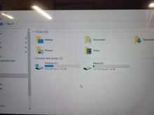Load image into Gallery viewer, disguise d3 Solo media server with HDMI capture, updated firmware
