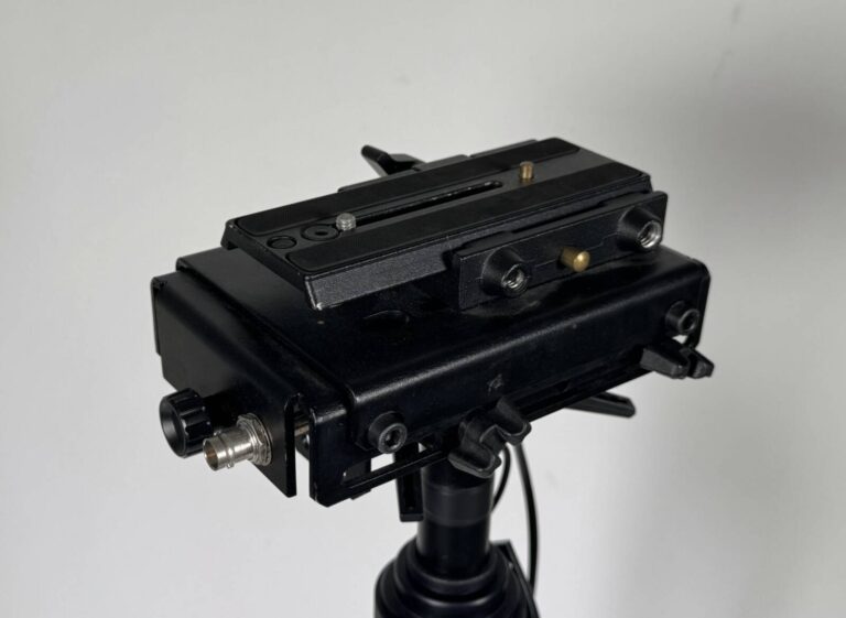 Eemov Sobercam Hawk XT Steadicam Arm & Vest with Dock Stand