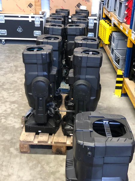 ETC Source Four Revolution – 13x Moving Profile Bundle