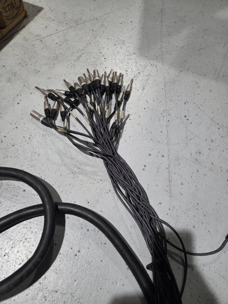 SE Misc Effect Rack: BSS, TC, dbx, KT, Drawmer, 14U