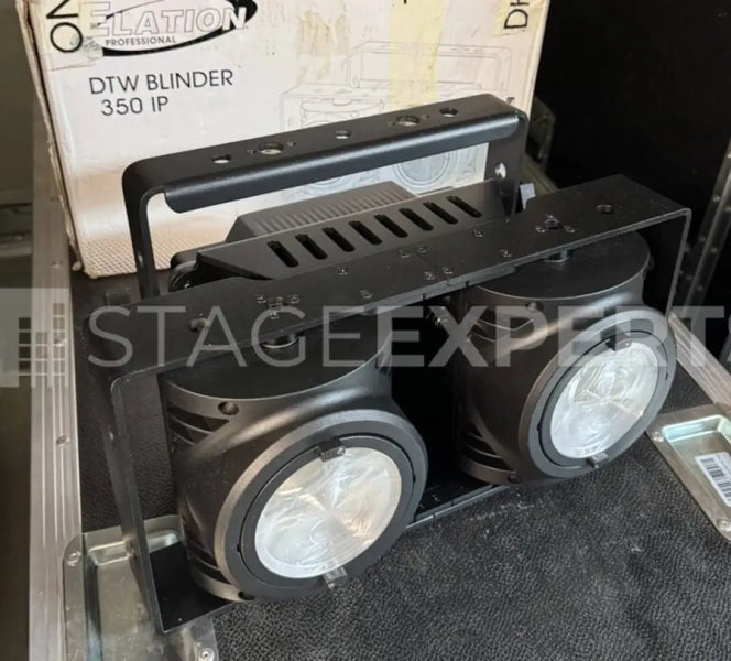 Elation DTW Blinder 350 IP – IP65 WW/Amber LED Blinder