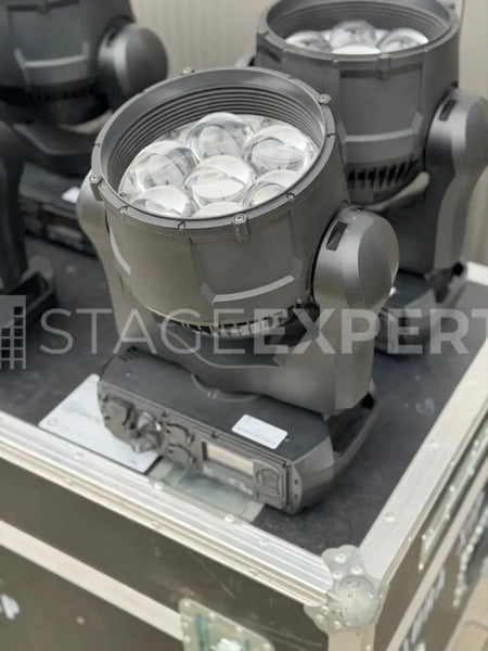 Martin MAC Aura XIP with Flight Case – IP65 LED Wash Light