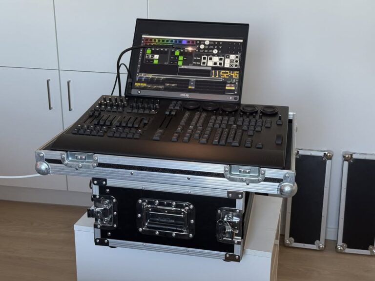 MA Lighting grandMA3 Command Wing PC Rack Bundle – Used