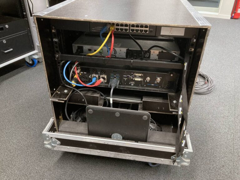 Green Hippo Karst Media Server Kit with Case | 4K, NDI