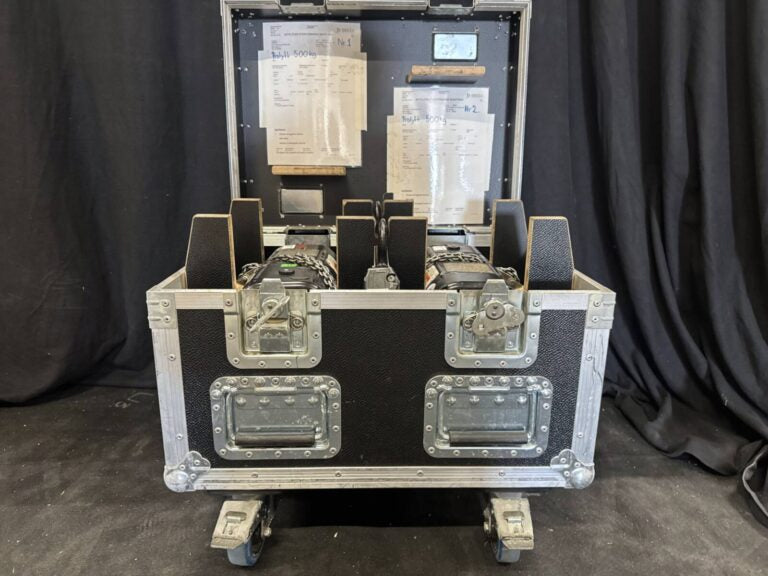 ProLyft 500 kg 15 m Electric Hoists (Pair) with Amptown Case